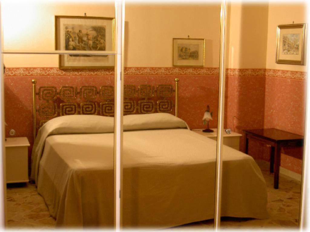 Casa Tina Maugeri Bed & Breakfast Catania Ruang foto
