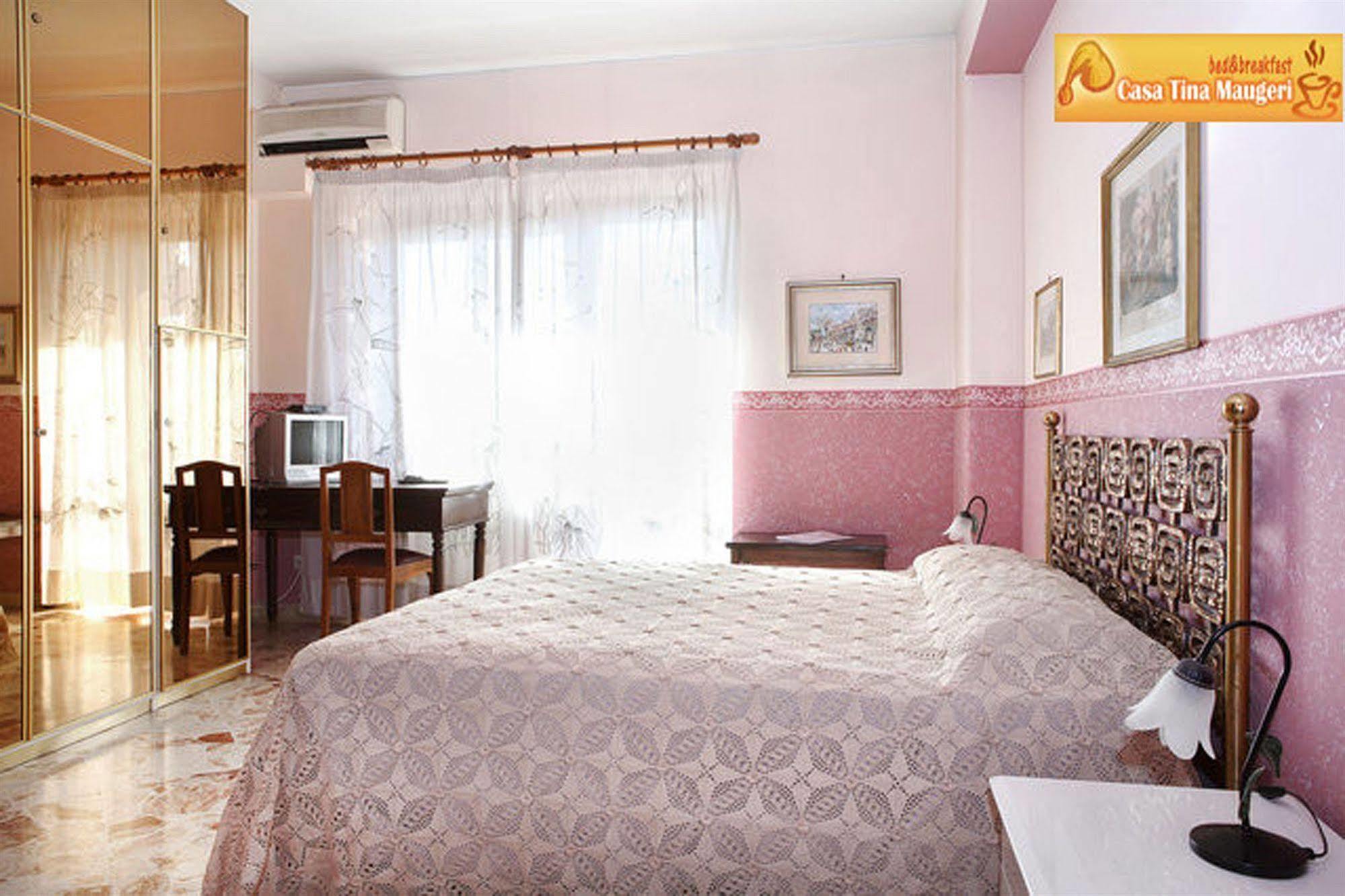 Casa Tina Maugeri Bed & Breakfast Catania Bagian luar foto