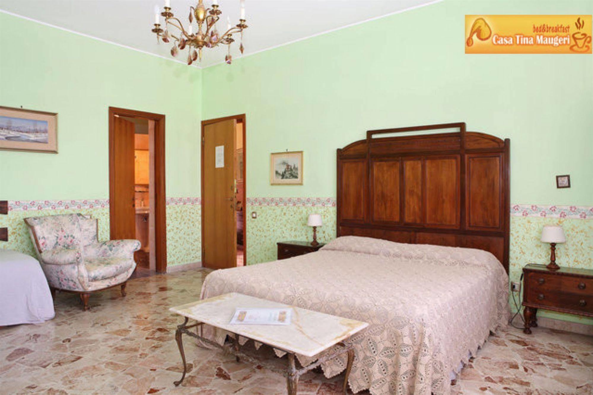 Casa Tina Maugeri Bed & Breakfast Catania Bagian luar foto
