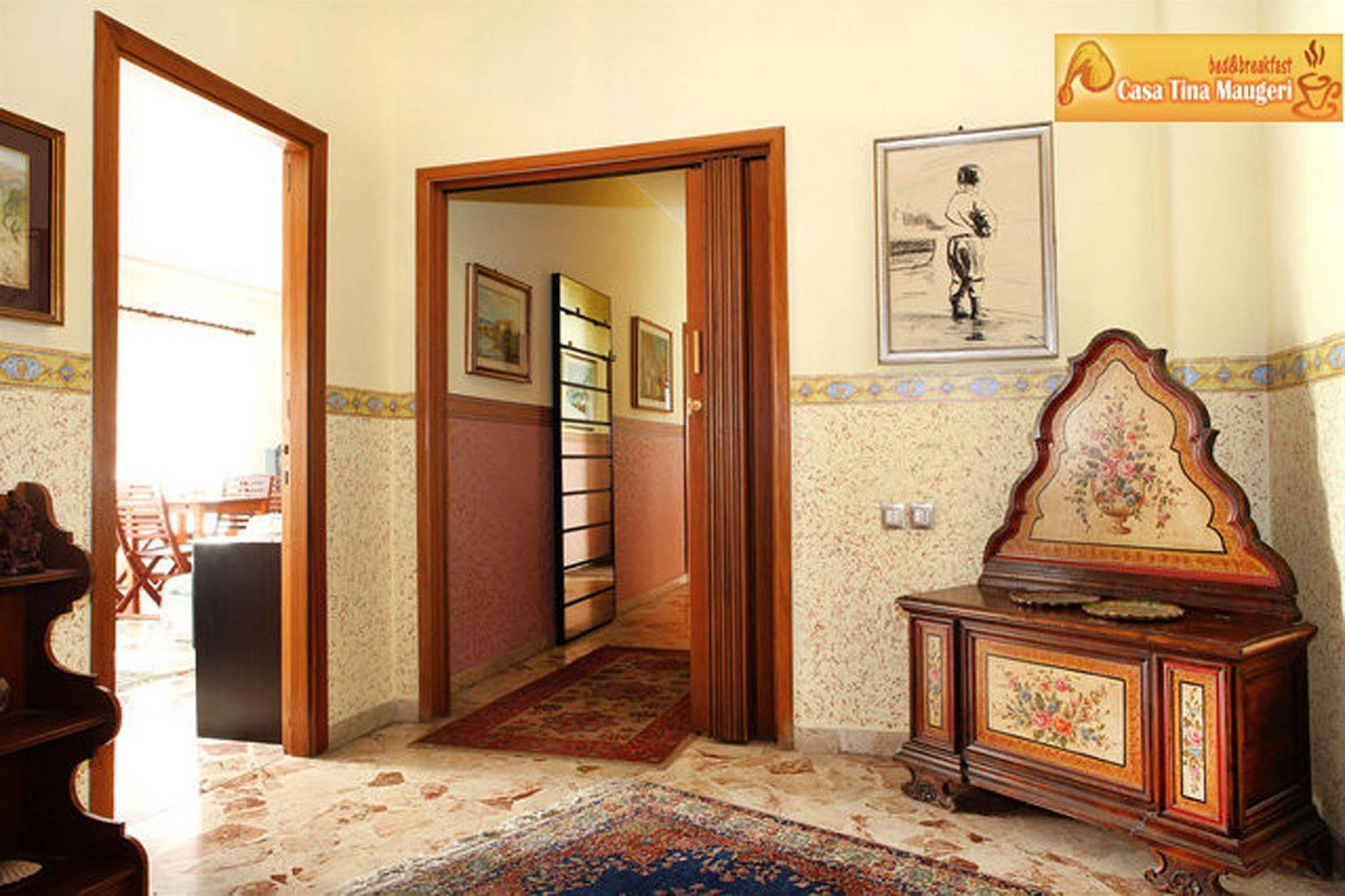 Casa Tina Maugeri Bed & Breakfast Catania Bagian luar foto