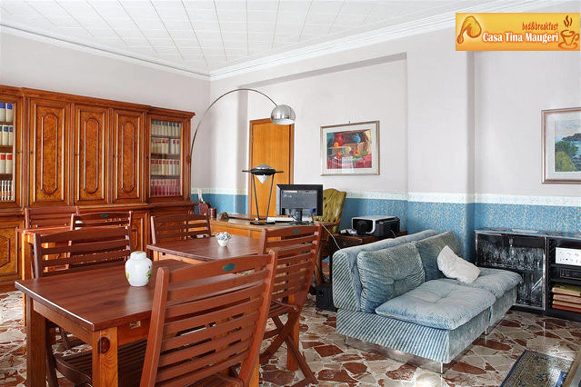 Casa Tina Maugeri Bed & Breakfast Catania Bagian luar foto